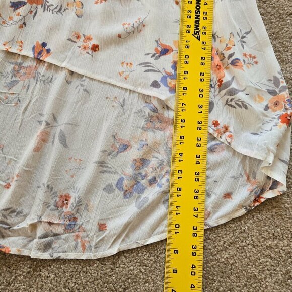 Torrid High Low Ivory Floral Cold Shoulder Short Sleeve V-Neck Top  Sz 2 (2X) - Picture 6 of 14
